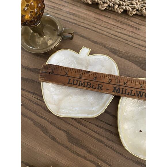 Vintage Capiz Shell Mother Of Pearl Trinket Dishes With Gold Edging Set Of 2 - Picture 5 of 6